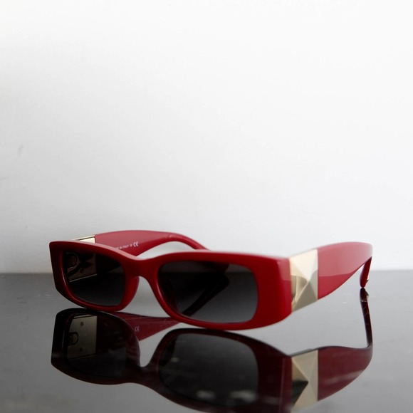 VALENTINO Narrow Rectangular Sunglasses - Picture 2 of 6